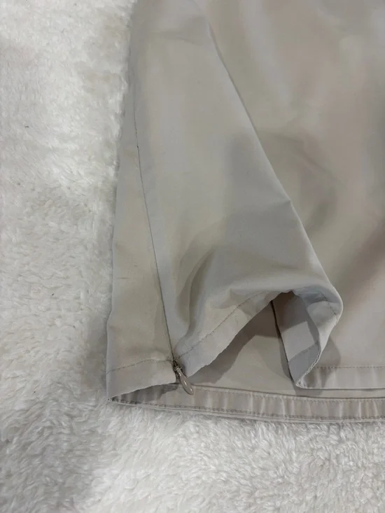 Patagonia White Mini Skirt — Clean A-Line tech-skort. - Picture 13 of 15